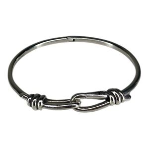 Tiffany Sterling Silver Love Knot Bracelet With Dustbag